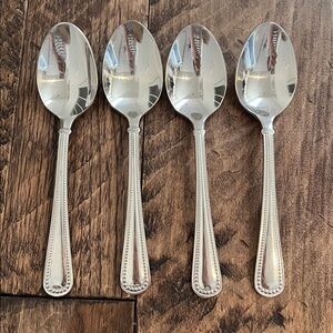 Kendall (Stainless) by REED & BARTON Soup Spoons (4)